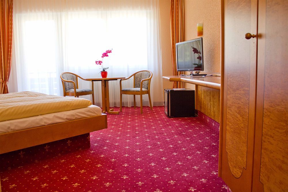 Waldhotel Forellenhof Baden-Baden Exterior photo